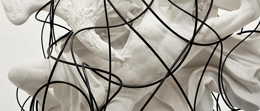 Thomas Feuerstein, PROMETHEUS DELIVERED (detail), 2017  Marmor, Schläuche, 210 x 140 x 60 cm