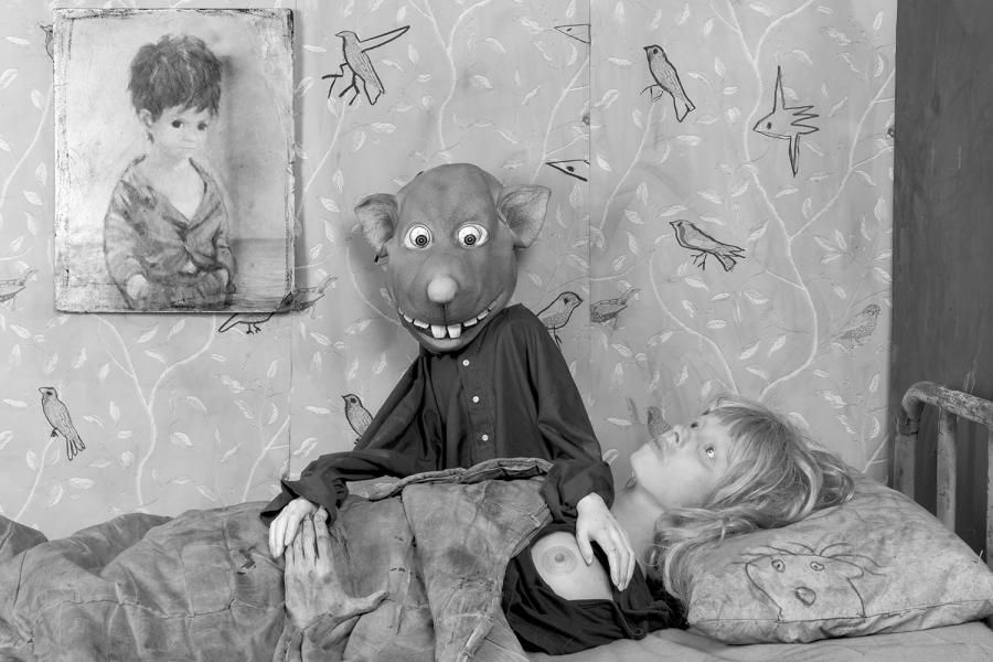 image description: Roger Ballen, Foreplay, 2015, Archival pigment print on Hahnemühe photo rag pearl paper, 43 x 61 cm, Edition of 9 image description: Roger Ballen, Foreplay, 2015, Archival pigment print on Hahnemühe photo rag pearl paper, 43 x 61 cm, Edition of 9