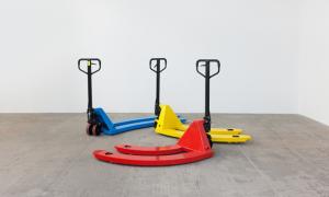 Alicja Kwade, “Hubwagen”, 2012/2013, Edition Block.