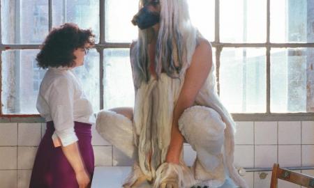 Maslowski|Grenzhaeuser, Der Hund der Friseuse, Plagwitz, 2021/22